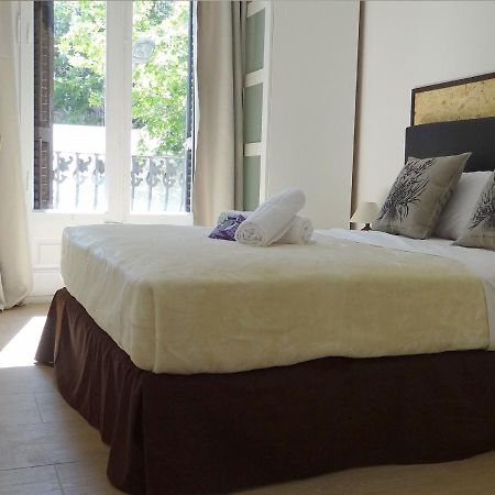 Hostal Balkonis Barcelona Exterior photo