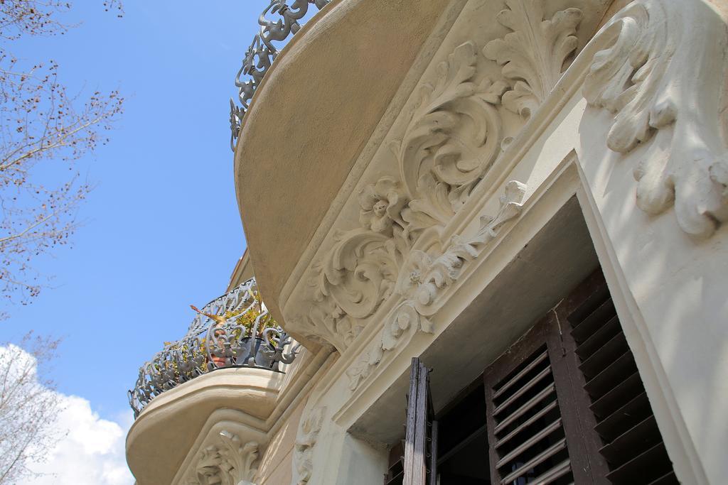 Hostal Balkonis Barcelona Exterior photo
