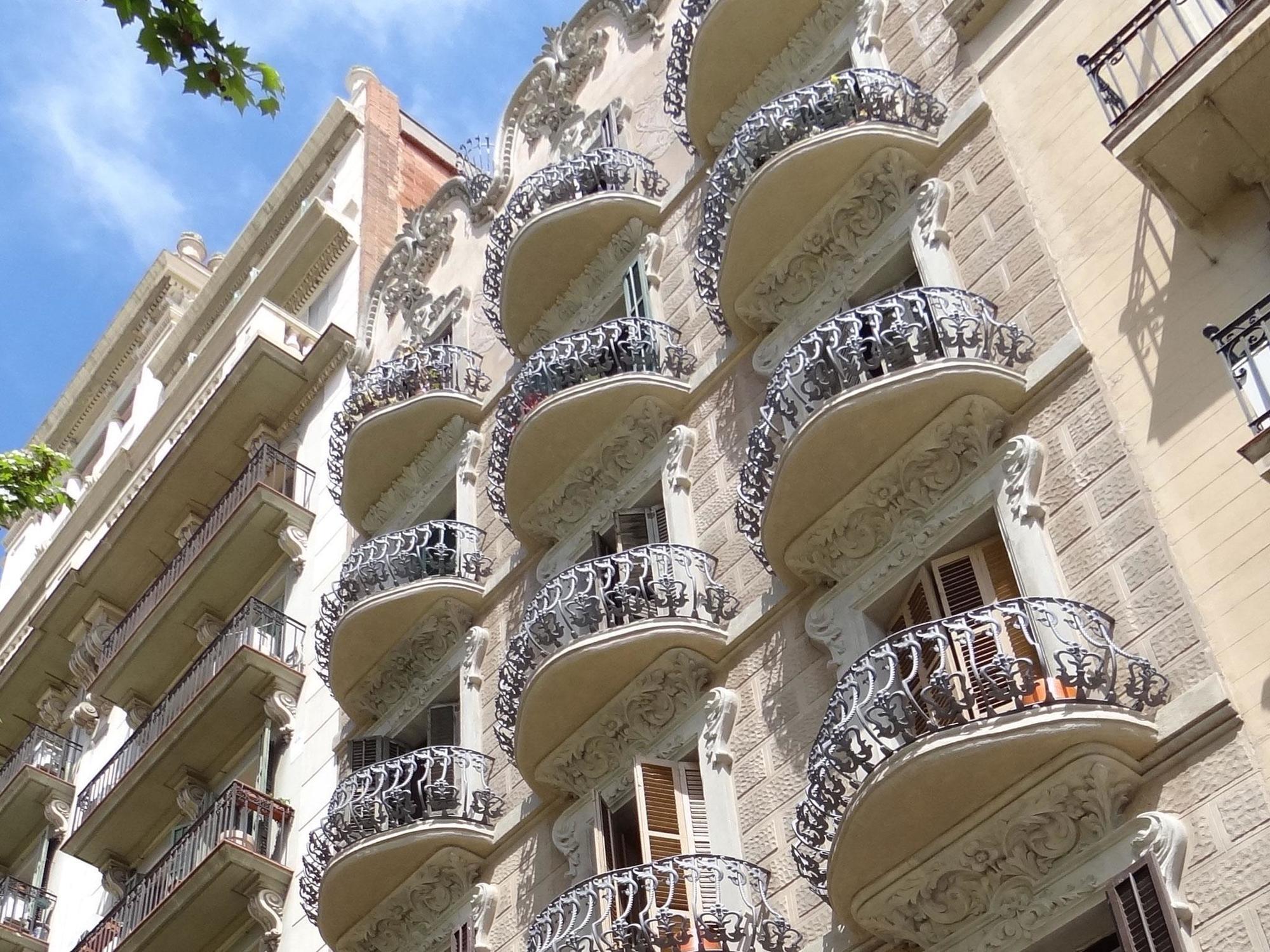 Hostal Balkonis Barcelona Exterior photo